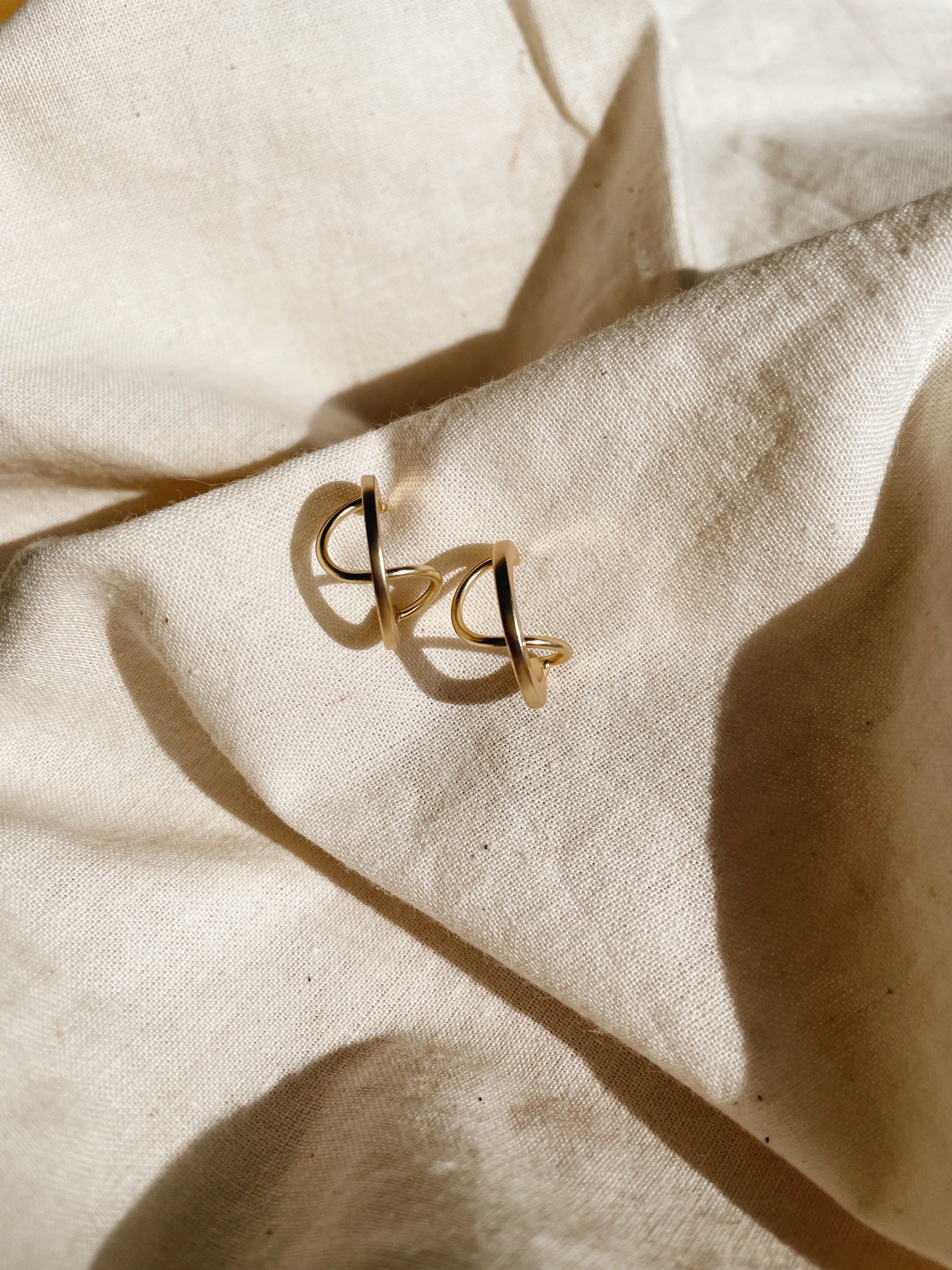 Arca Bar Earring