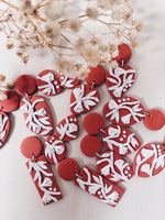 Load image into Gallery viewer, Calla Lilies (Crimson) - Ground
