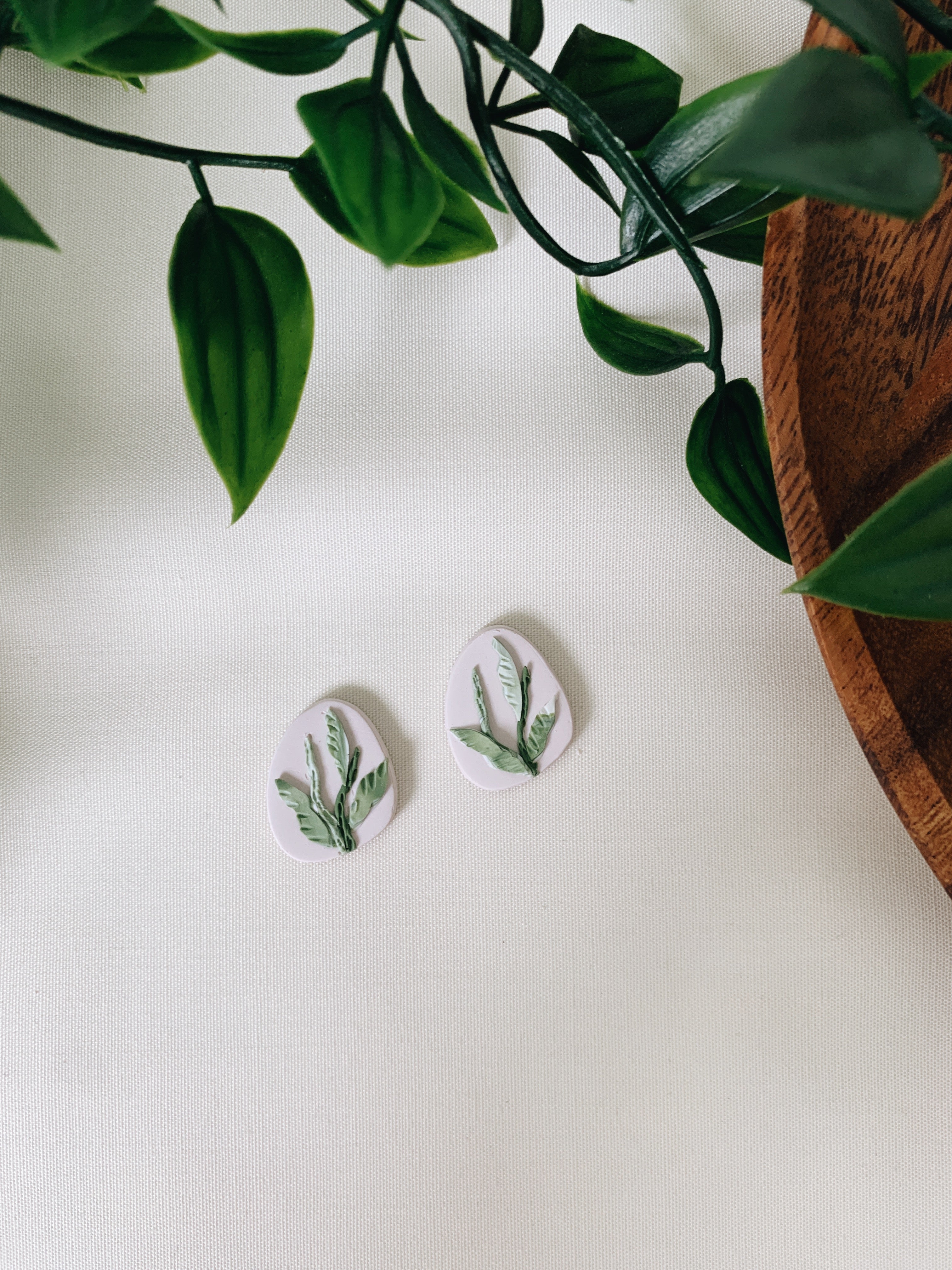 Variegata - Pebble Stud