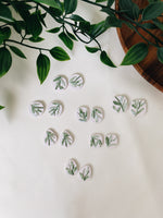 Load image into Gallery viewer, Variegata - Pill Stud
